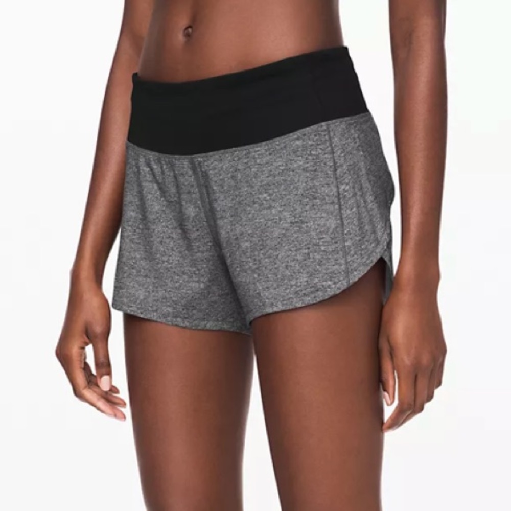 Lululemon Speed Up Mid-Rise Shorts